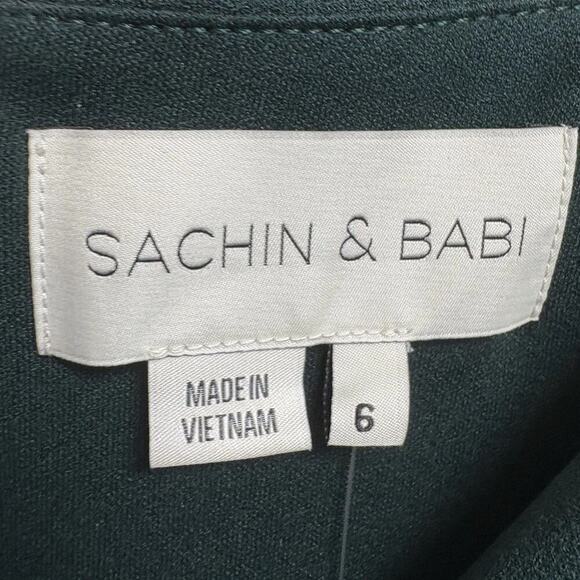 Sachin and Babi Brittany Gown Emerald Green Size 6 NWT Formal Cold Shoulder - Picture 6 of 7